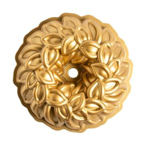 Nordic Ware Forma Laurel Wreath Bundt